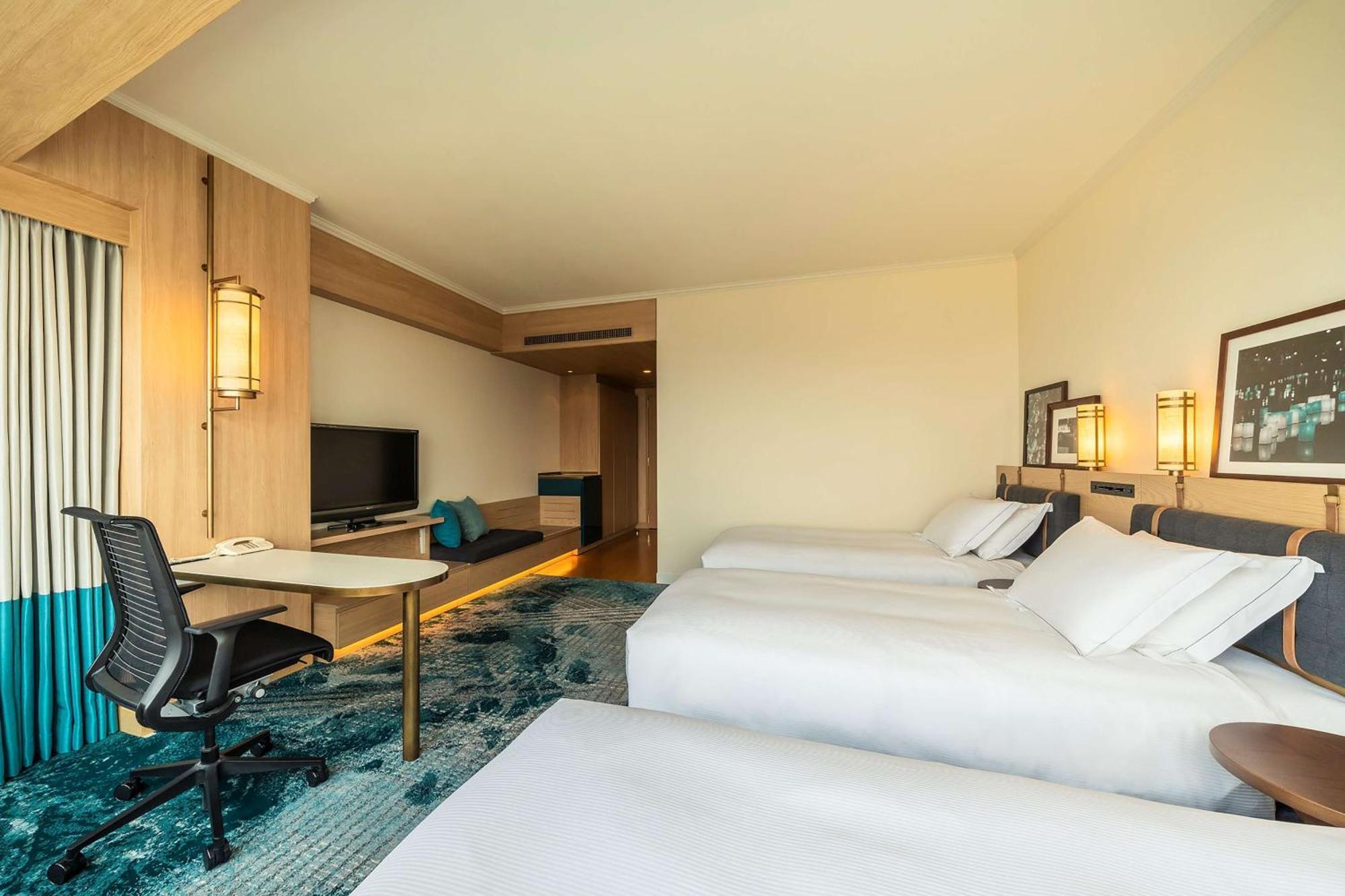 Hilton Fukuoka Sea Hawk Hotell Exteriör bild