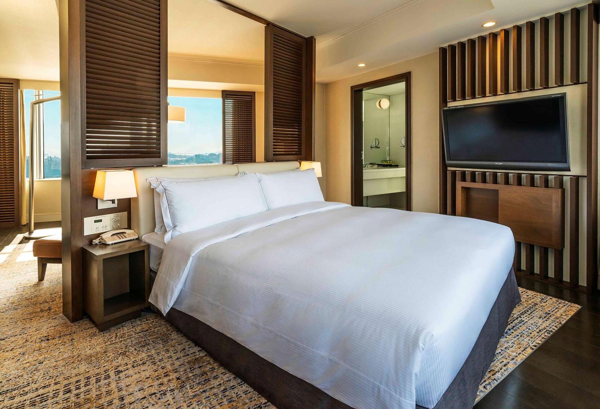 Hilton Fukuoka Sea Hawk Hotell Exteriör bild