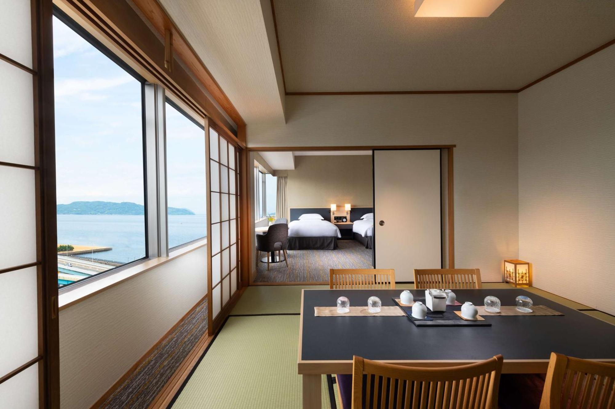 Hilton Fukuoka Sea Hawk Hotell Exteriör bild
