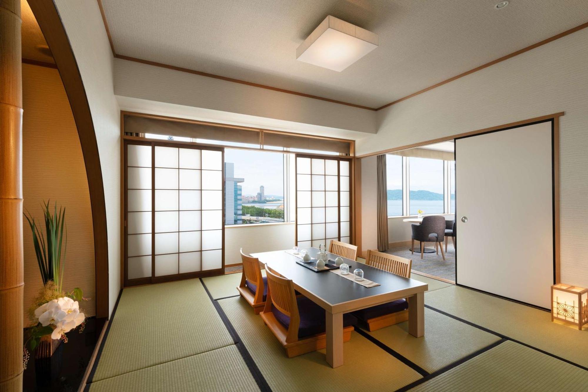 Hilton Fukuoka Sea Hawk Hotell Exteriör bild