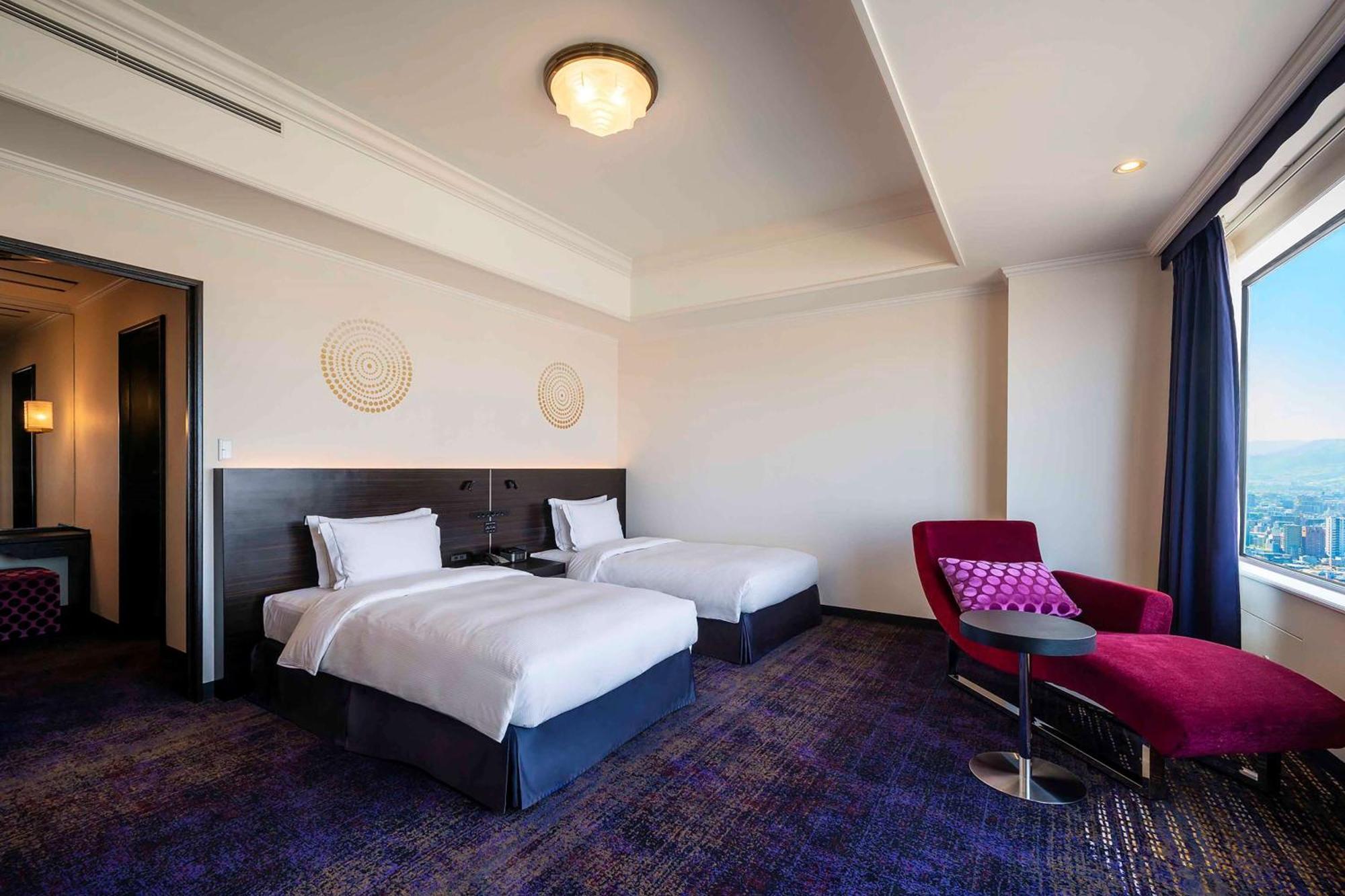 Hilton Fukuoka Sea Hawk Hotell Exteriör bild